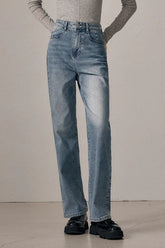 Fashionable Straight-Leg Denim Jeans
