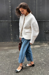 Single Breasted V-Neck Sherpa Coat