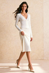 Elegant Lace V-Neck Slim Fitted Long Sleeve Tee