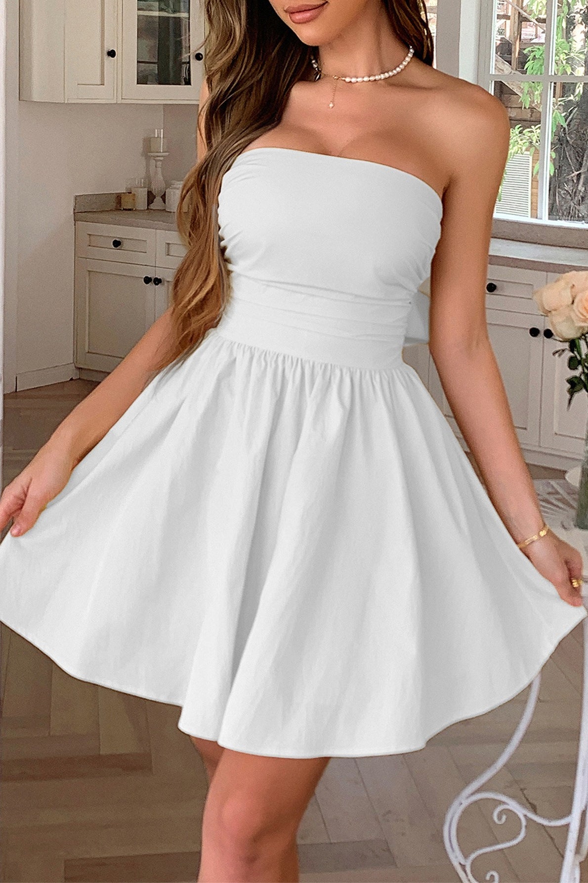 Sleeveless Fitted Work Dress Secondary image