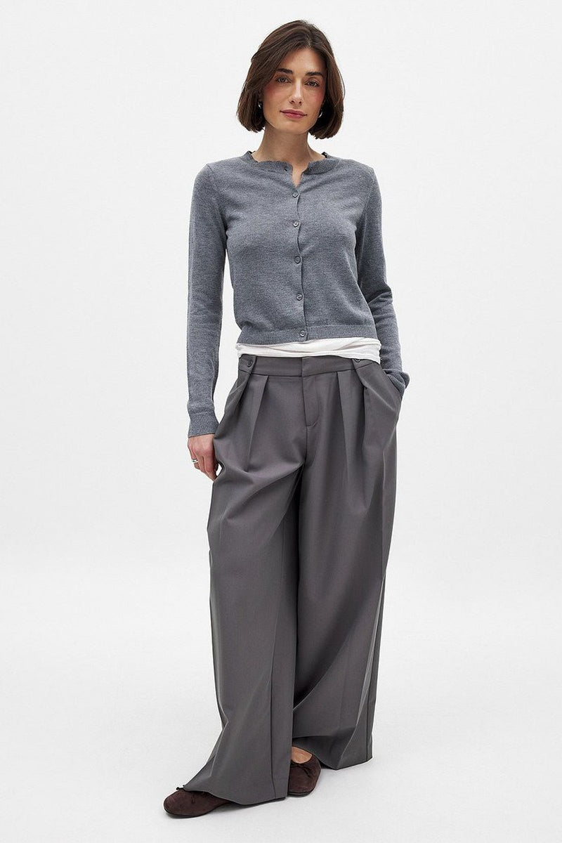Essential Round Neck Cardigan Secondary image