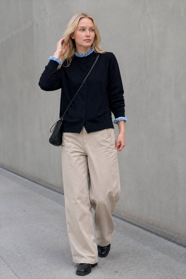 Ruffle Trim Contrast Cardigan