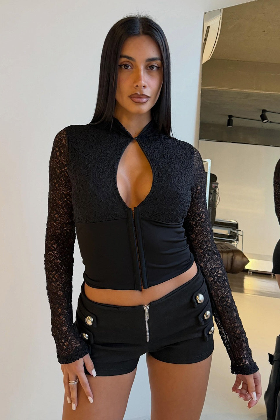 Keyhole Lace Panel Crop Long Sleeved T-shirts