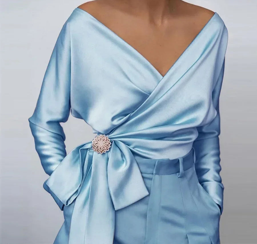 Long-sleeved Slash Neck Off Shoulder Blouse Secondary image