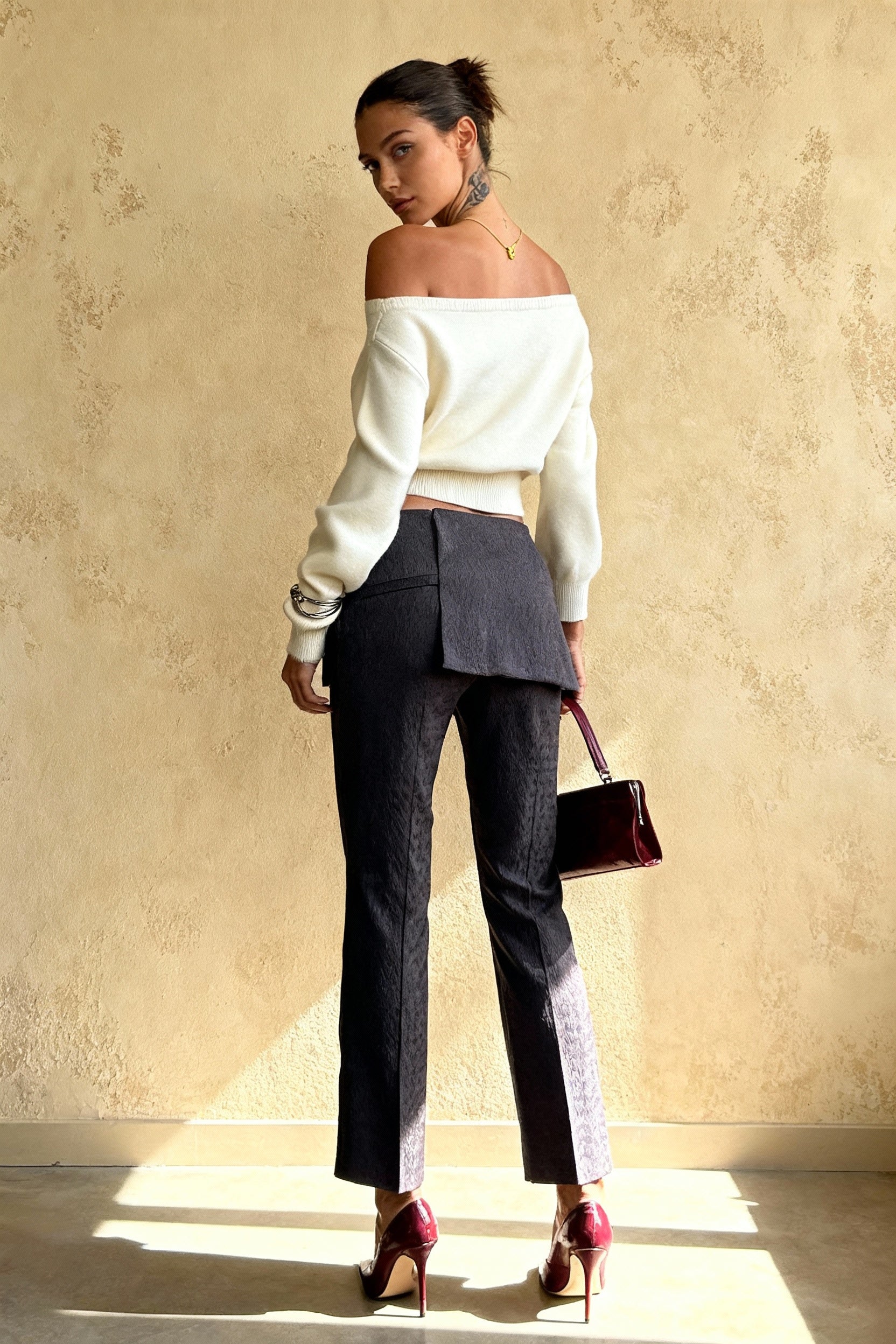 Minimalist Slim Asymmetrical Neck Long Sleeve Blouse Secondary image