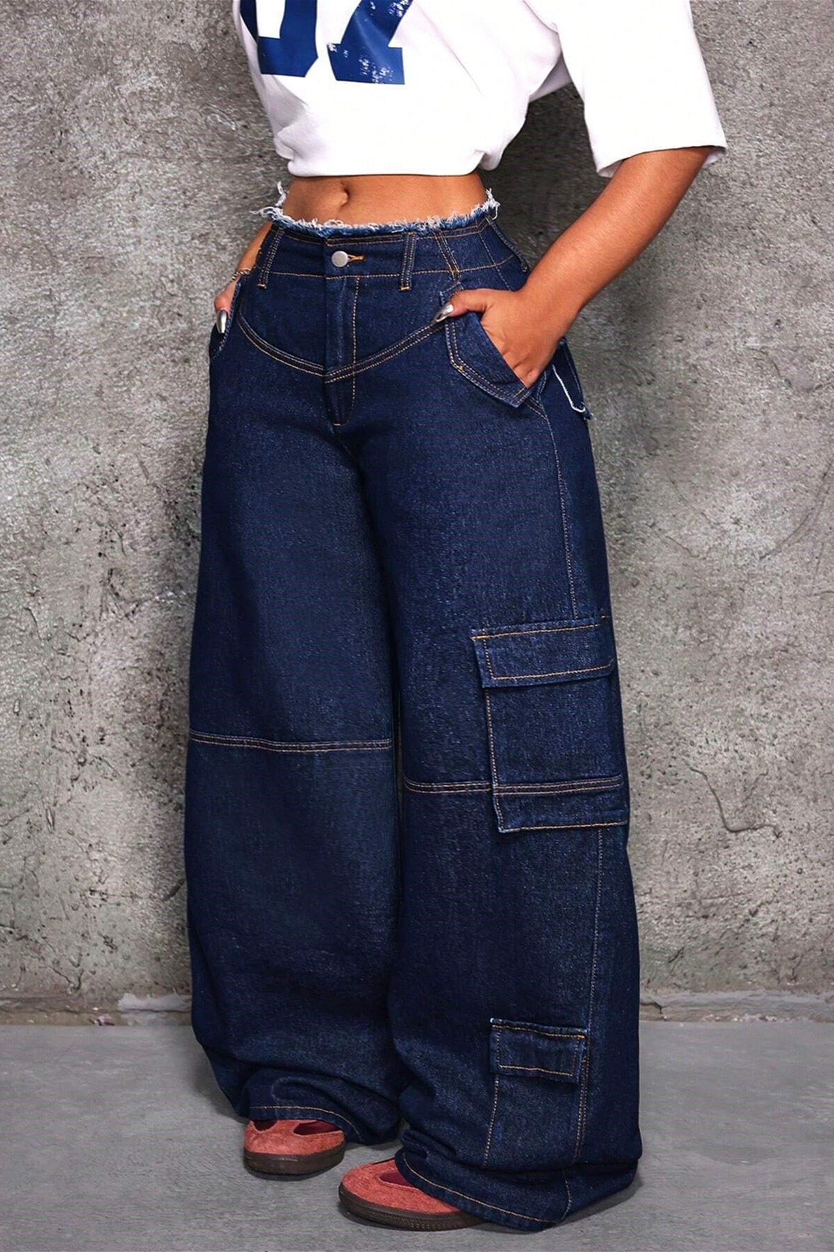 Raw Hem Multi Pocket Cargo Wide Leg Jeans