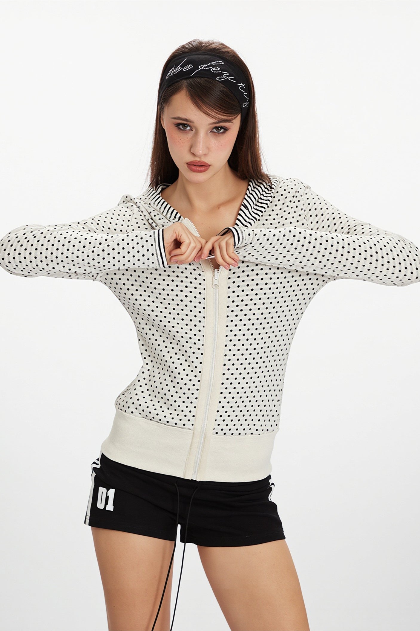 Contrast Stripe Reversible Zip Front Cropped Hoodie Secondary image