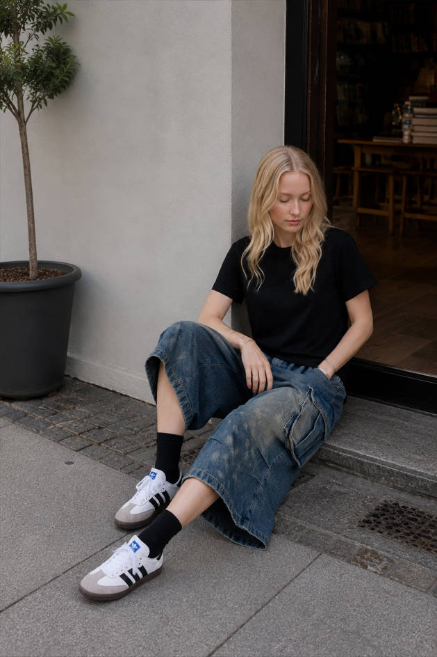 Multi Pocket Ruched Cargo Relaxed Straight Jeans
