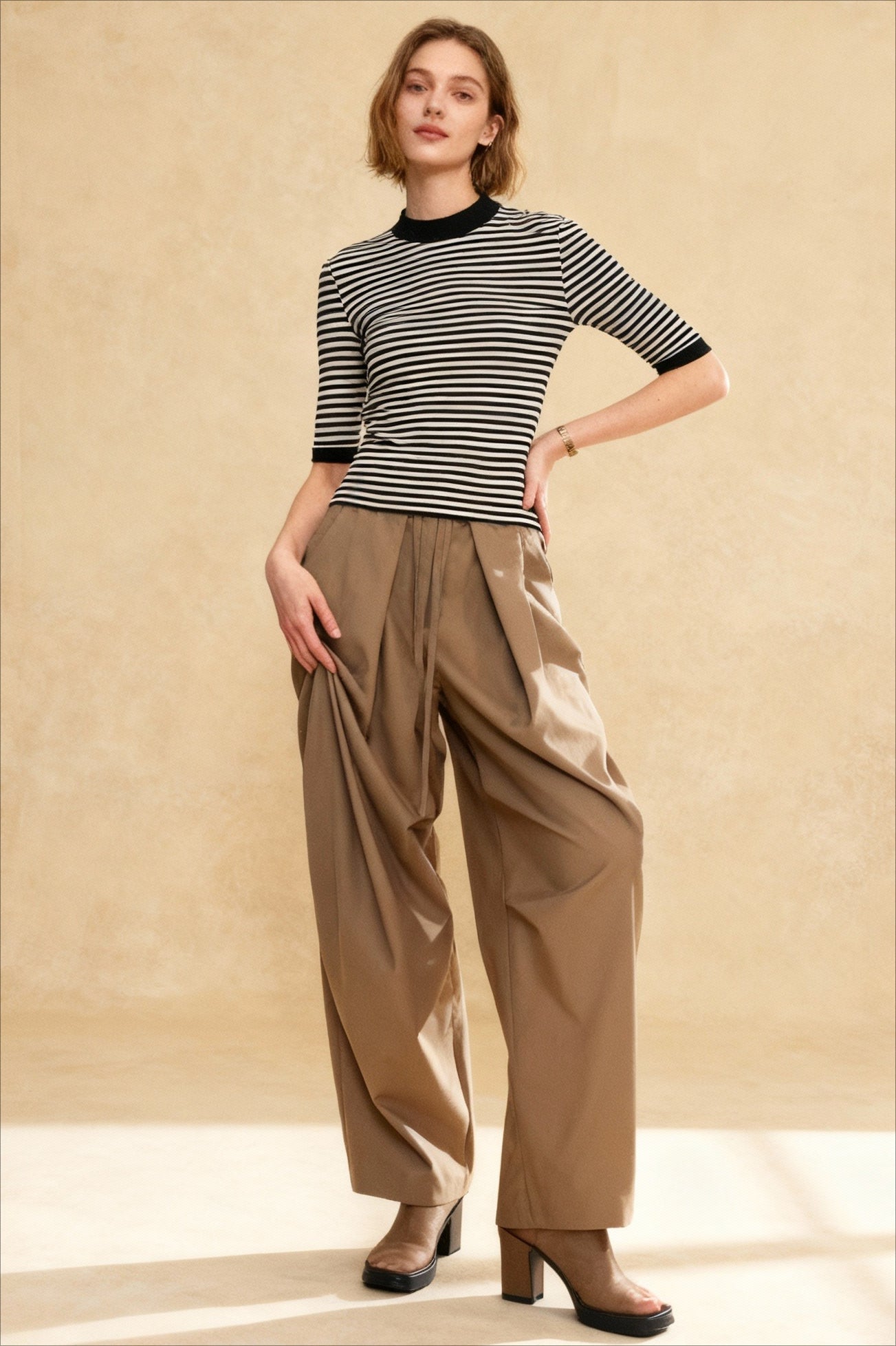 Vintage Wide-Leg Flowing Pants Main image