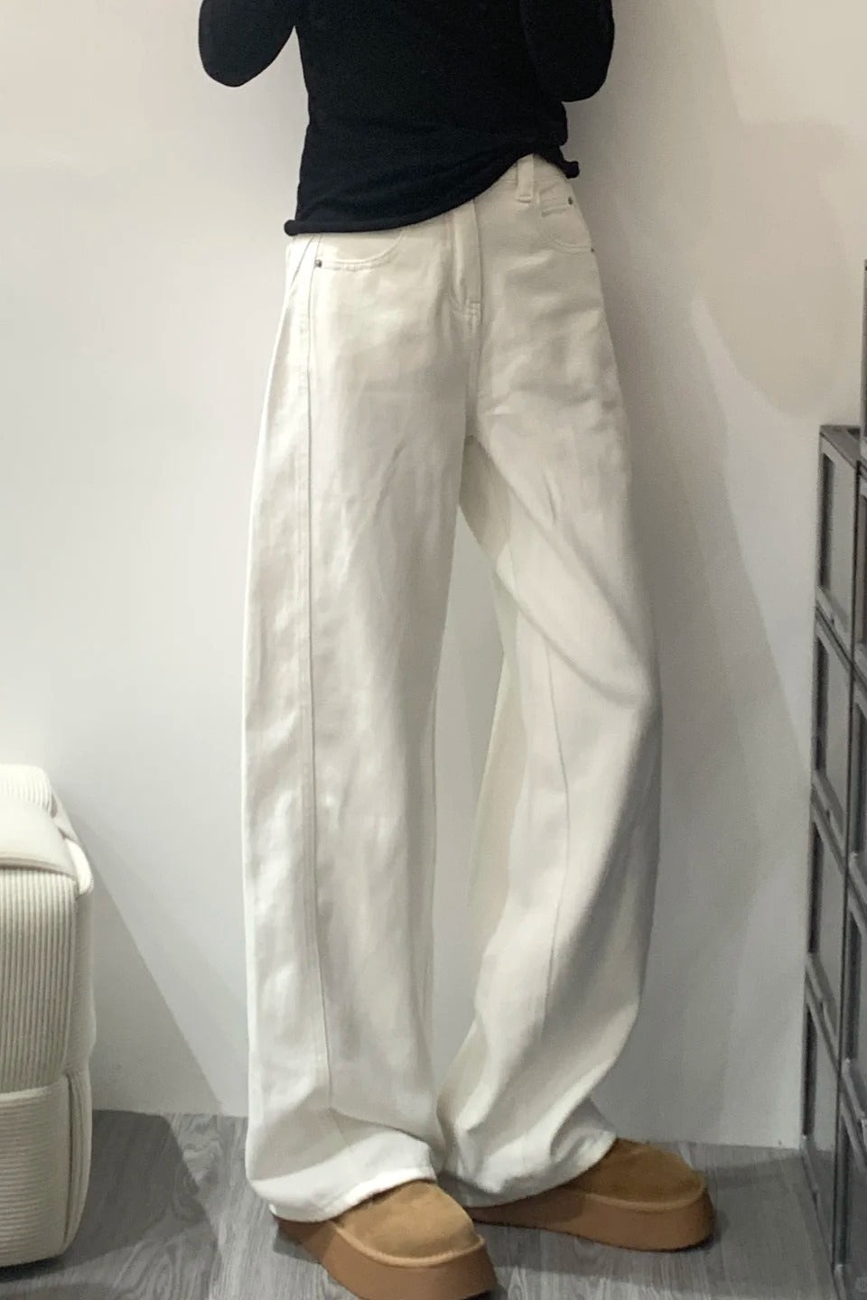 Curved Hem Straight Leg Wide Leg Jeans Secondary image