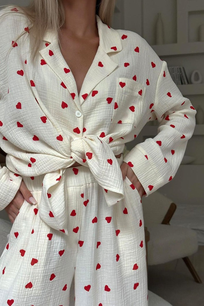 Loose Fit Love Pattern Sleepwear Pajama Set Secondary image