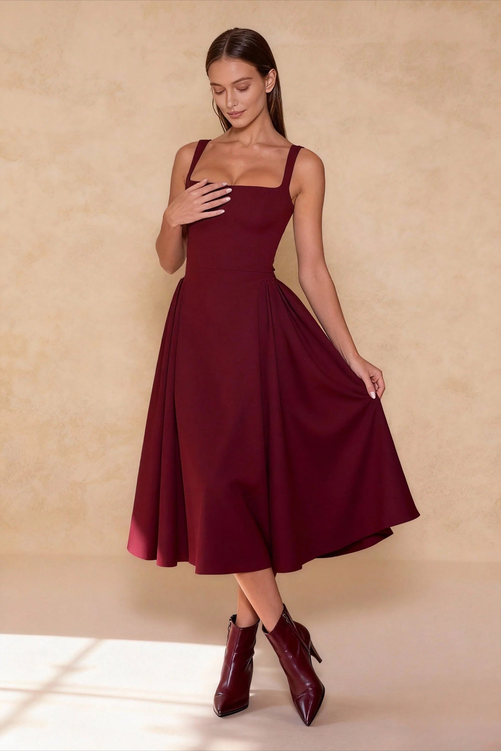 Backless Square Neck Fitted Party Dress Main image