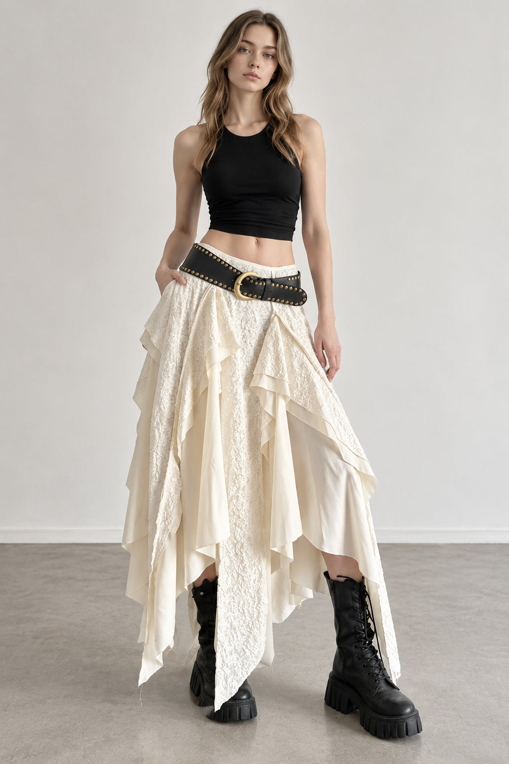 Asymmetrical Lace Bodycon Maxi Skirt Secondary image