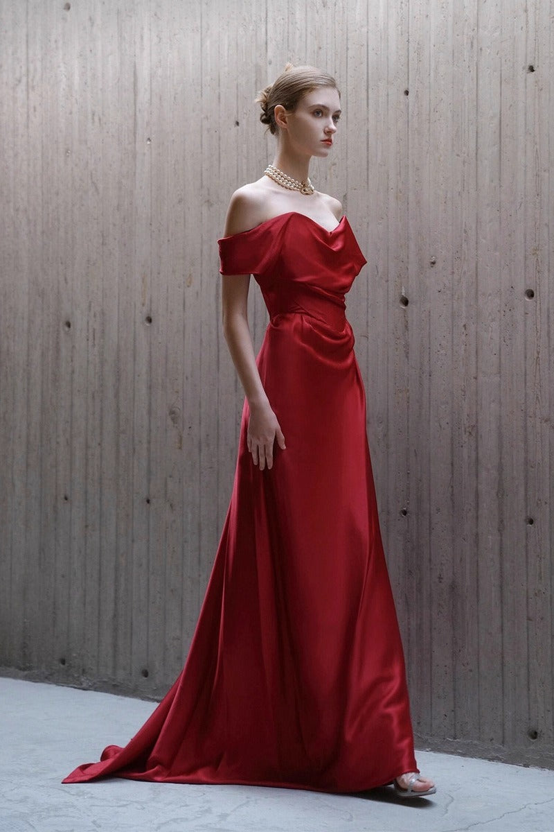 Vivienne Westwood Inspired Column Prom Dress Secondary image