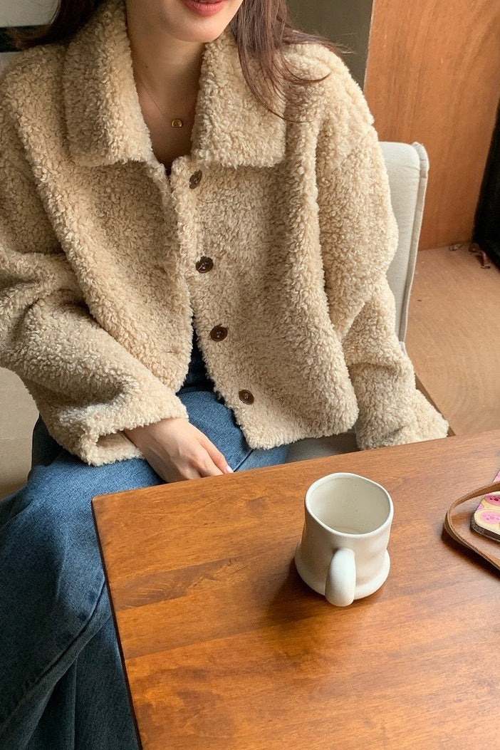 Thickened Lapel Cropped Coat Secondary image