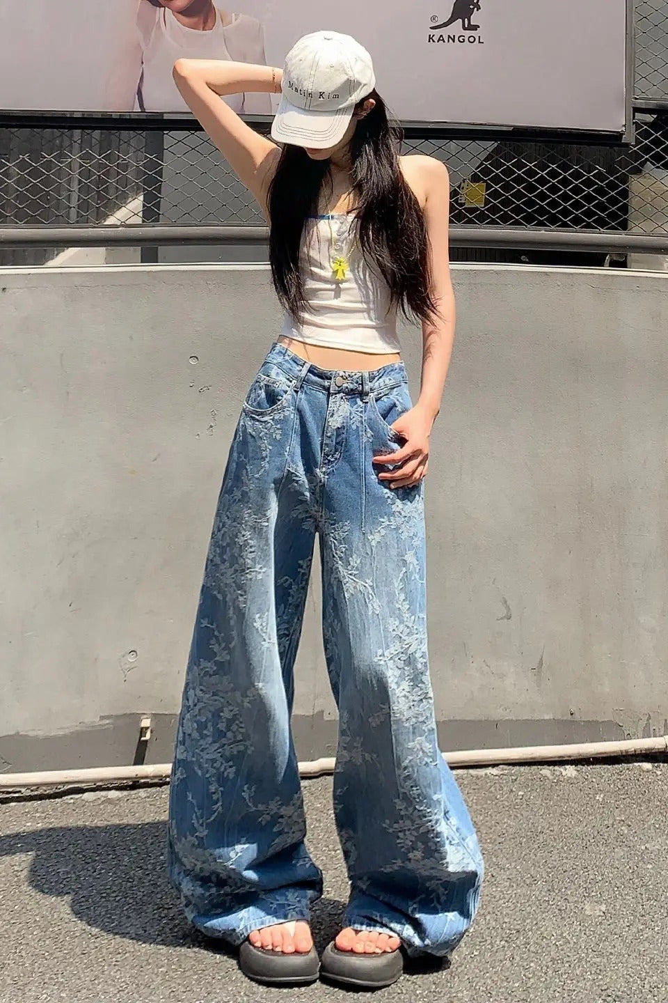 High Waisted Jacquard Baggy Jeans Secondary image