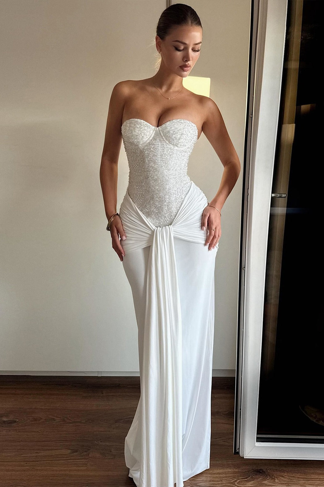 Strapless Rhinestone High Waist Bodycon Dress Secondary image