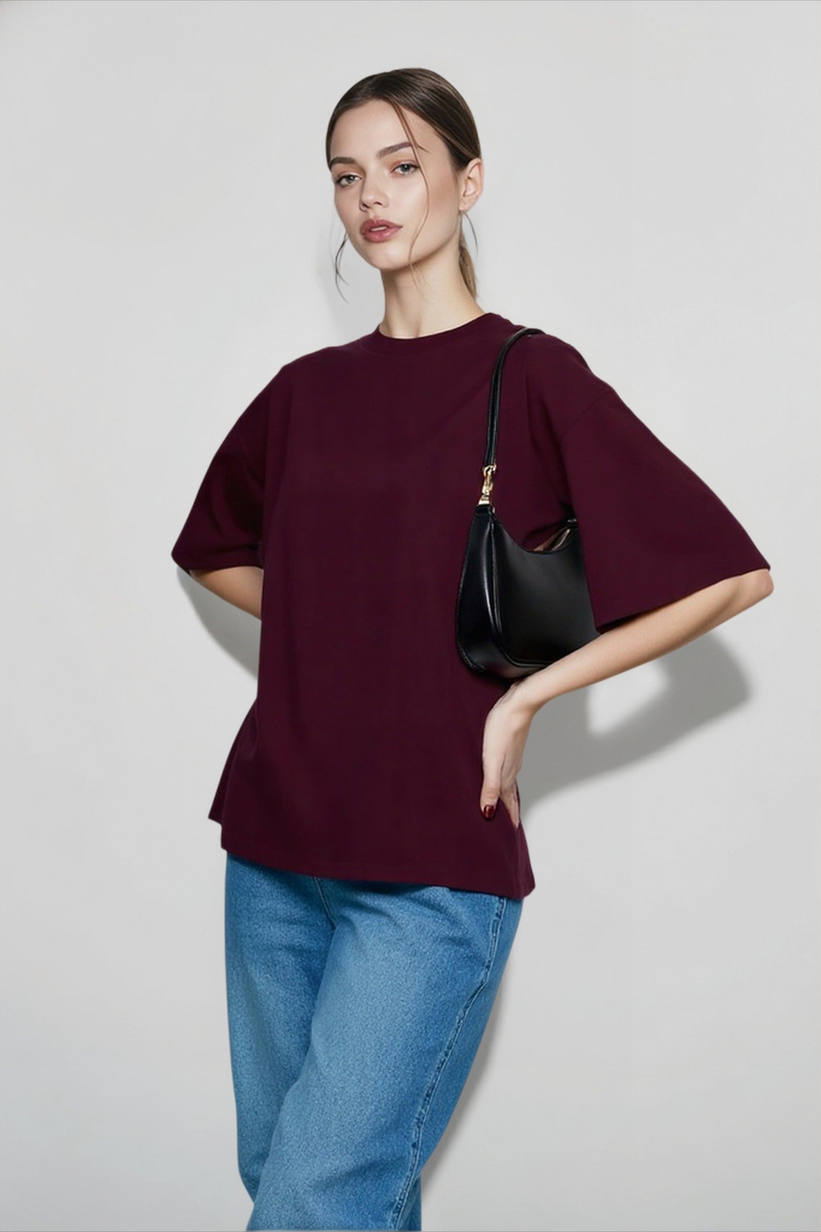 Oversized Solid Relaxed T-Shirts Secondary image