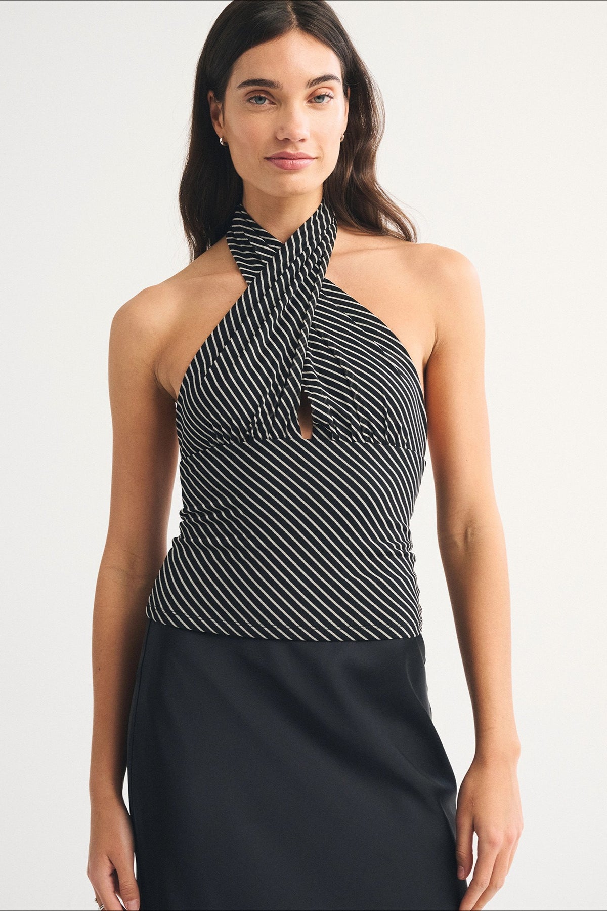 Retro Contrast Halter Mesh Panel Crop Top