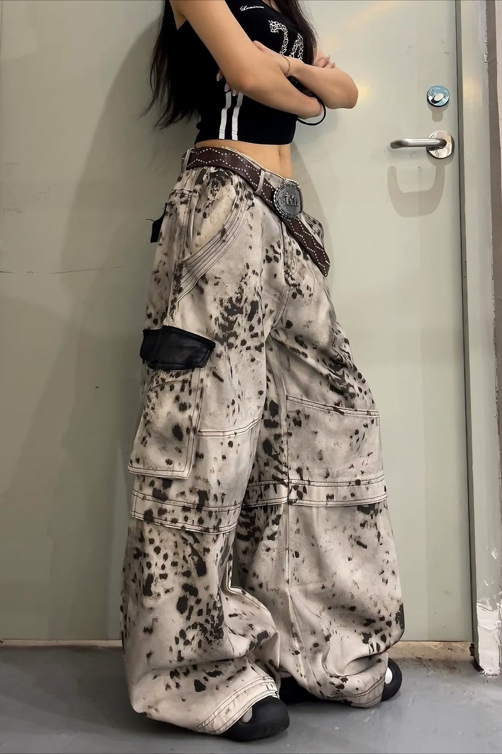 Mottled Print Wide Leg Cargo Jeans