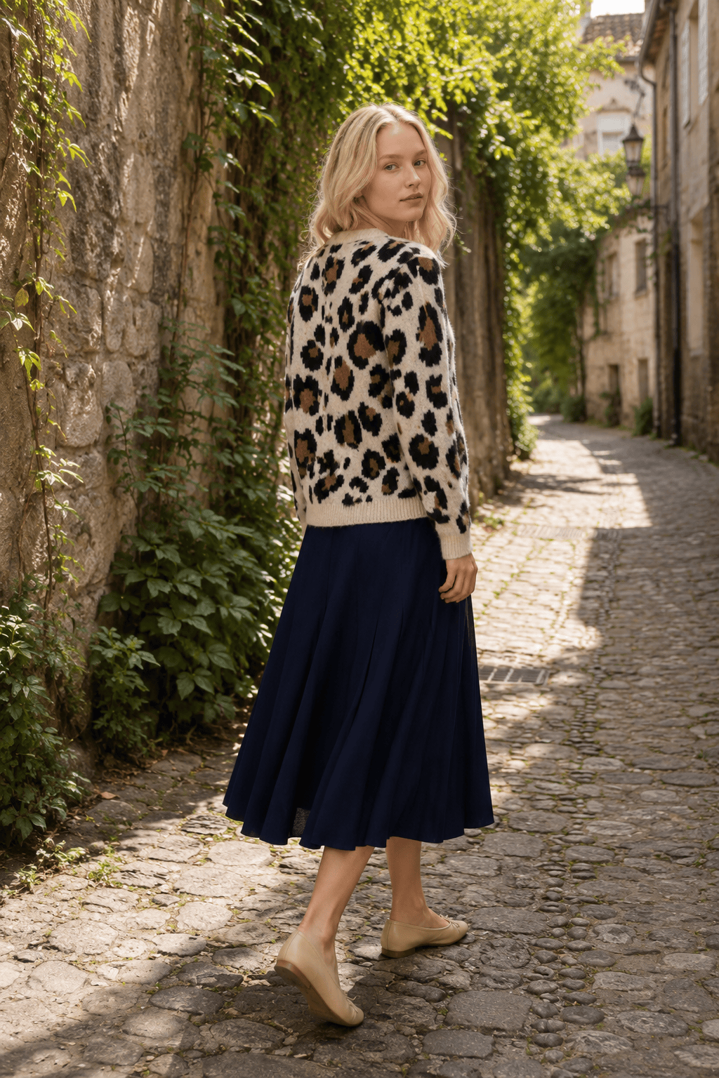 Vintage Leopard Print Knit Cardigan