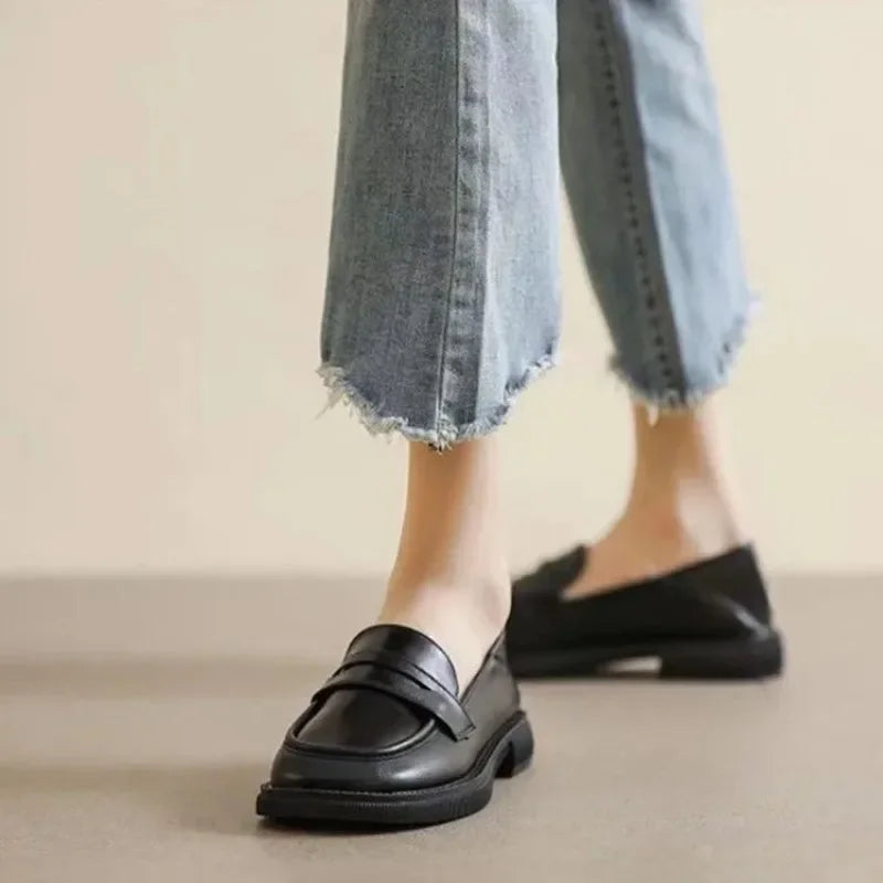 Black Leather Slip On British Style Low Heels Spring Platform Casual Flats Loafers Main image