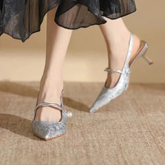 New Summer Fashion Pointed Toe Pearl  High Banquet Women Low Heel Pumps