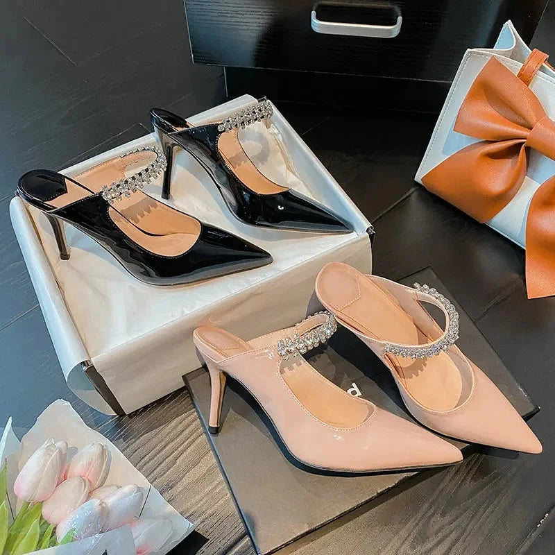 Chic Elegant Comfortable Trendy Stylish Unique Low Heel Pumps Main image
