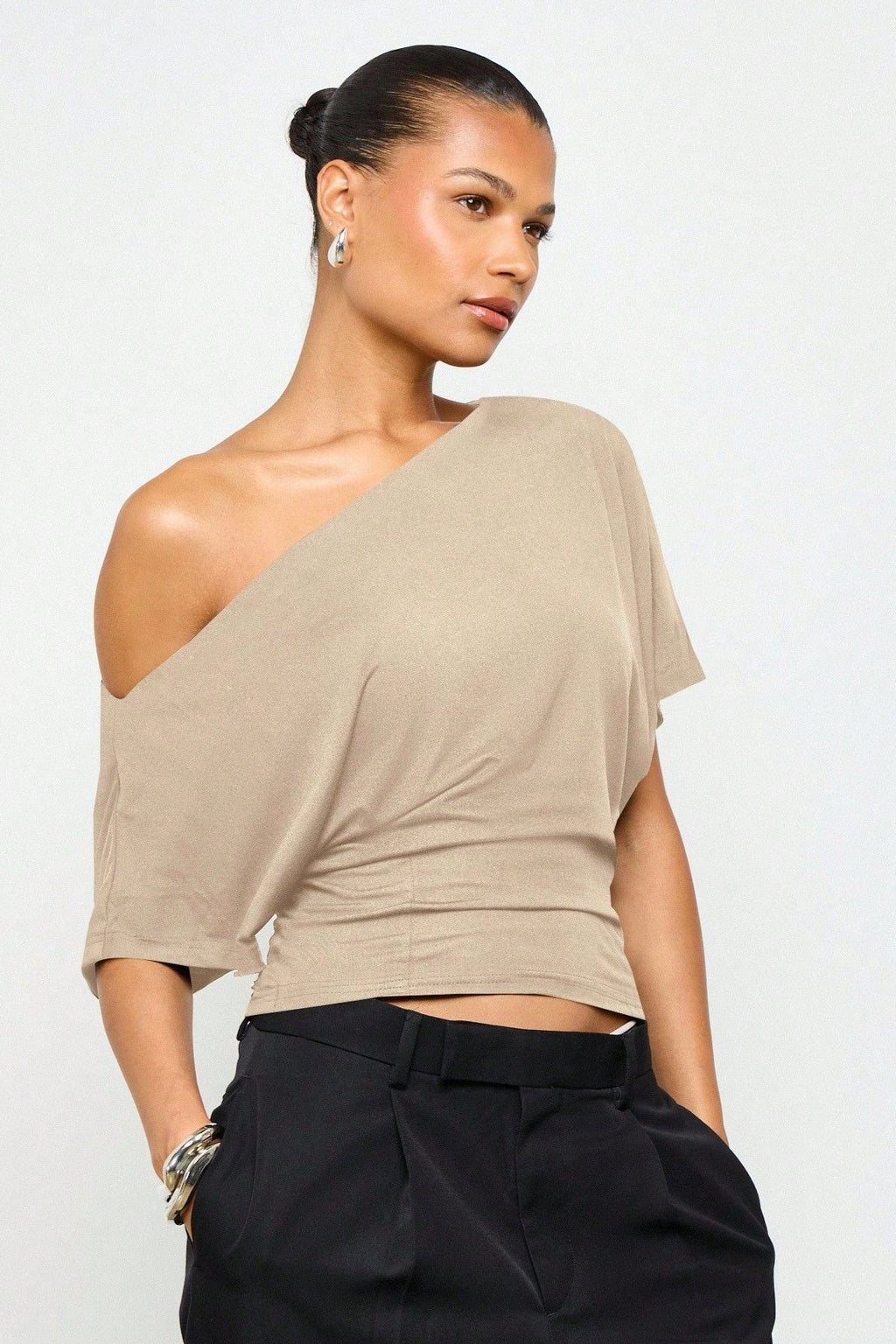 Batwing Sleeve Off-Shoulder Fitted Crop Top