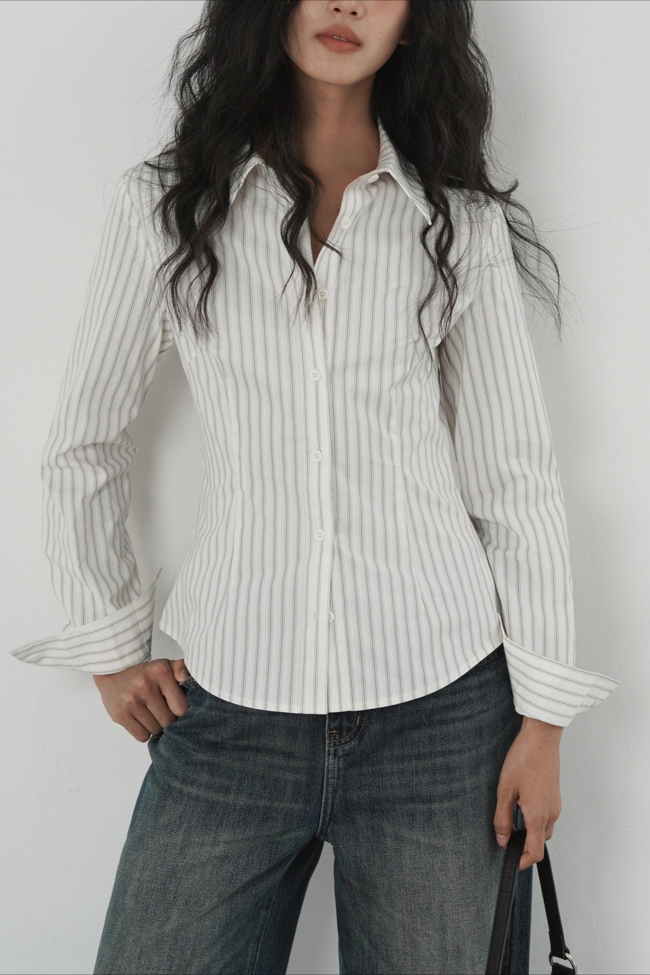 Slim Fit Vertical Stripe Blouse Secondary image