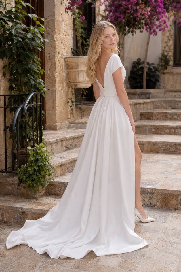 V Neck Ruffle Formal Dress