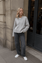 Pleated Knit O Neck Zipper Cardigan