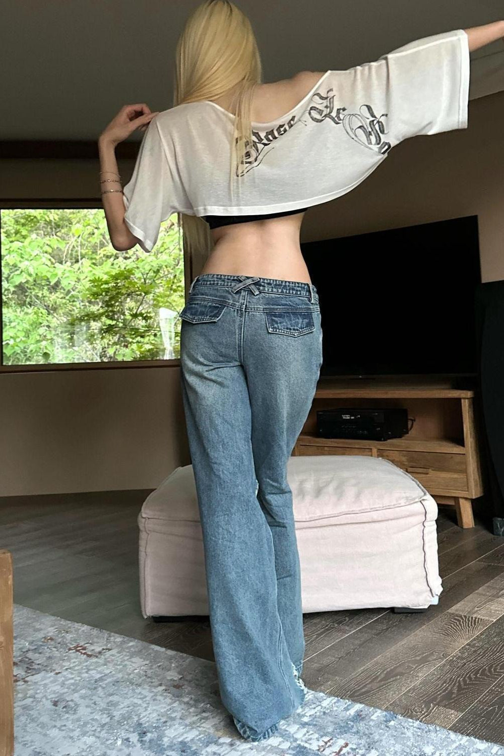 Distressed Low Rise Y2K Flare Jeans