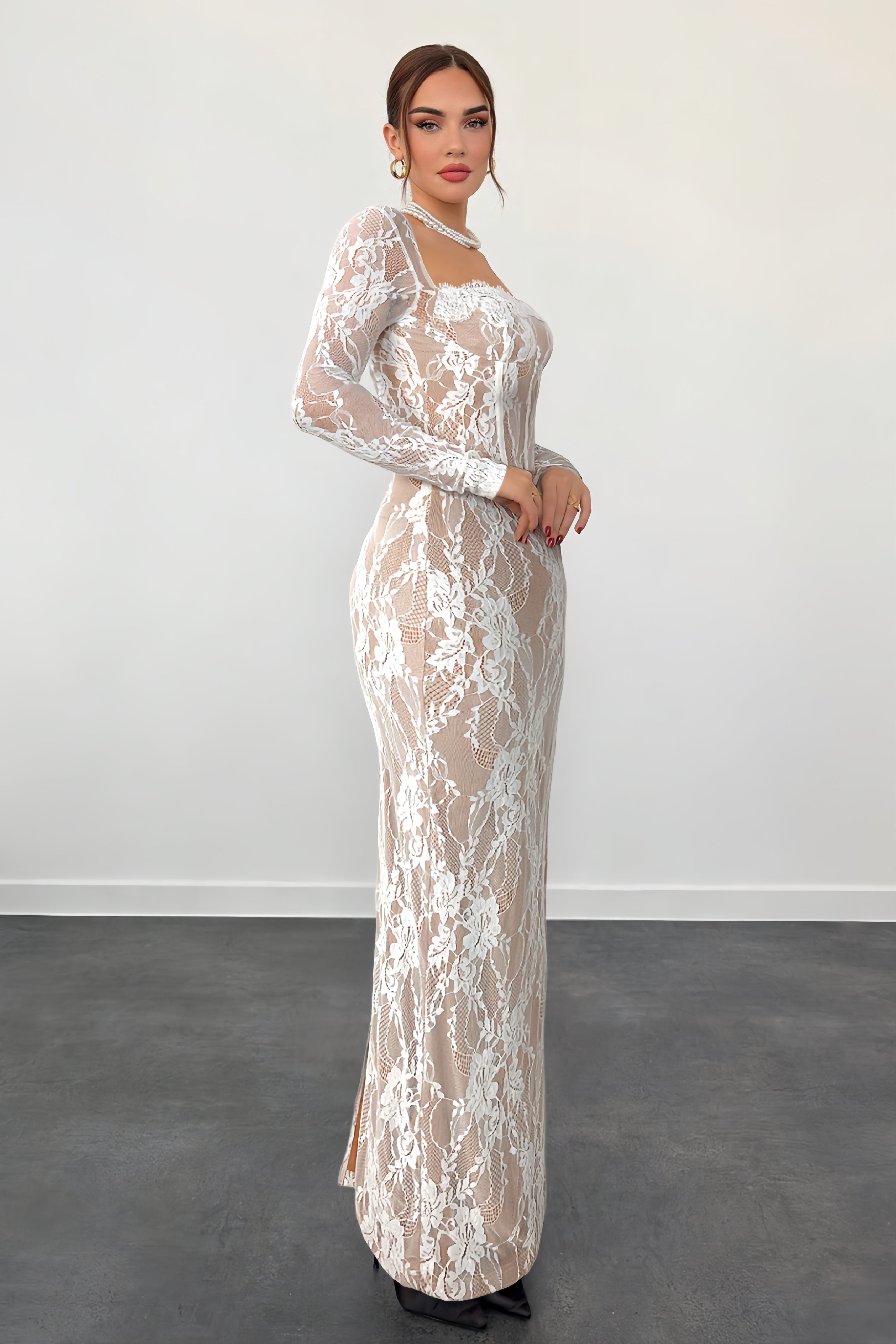 Square Neck Lace Long Sleeve Maxi Dress