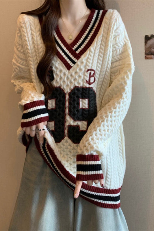 Contrast V-Neck Plus Size Sweater Main image