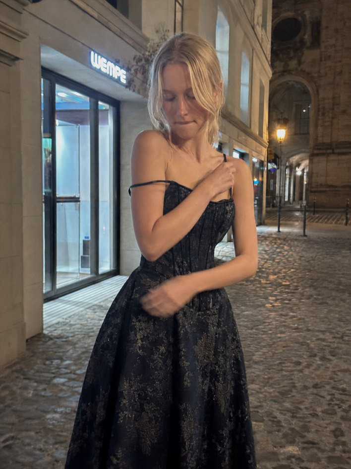Spaghetti Strap Chiffon Floral Formal Dress Secondary image