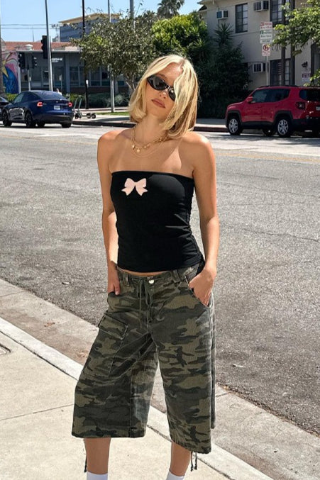 Solid Bandeau Slim Fit Crop Top