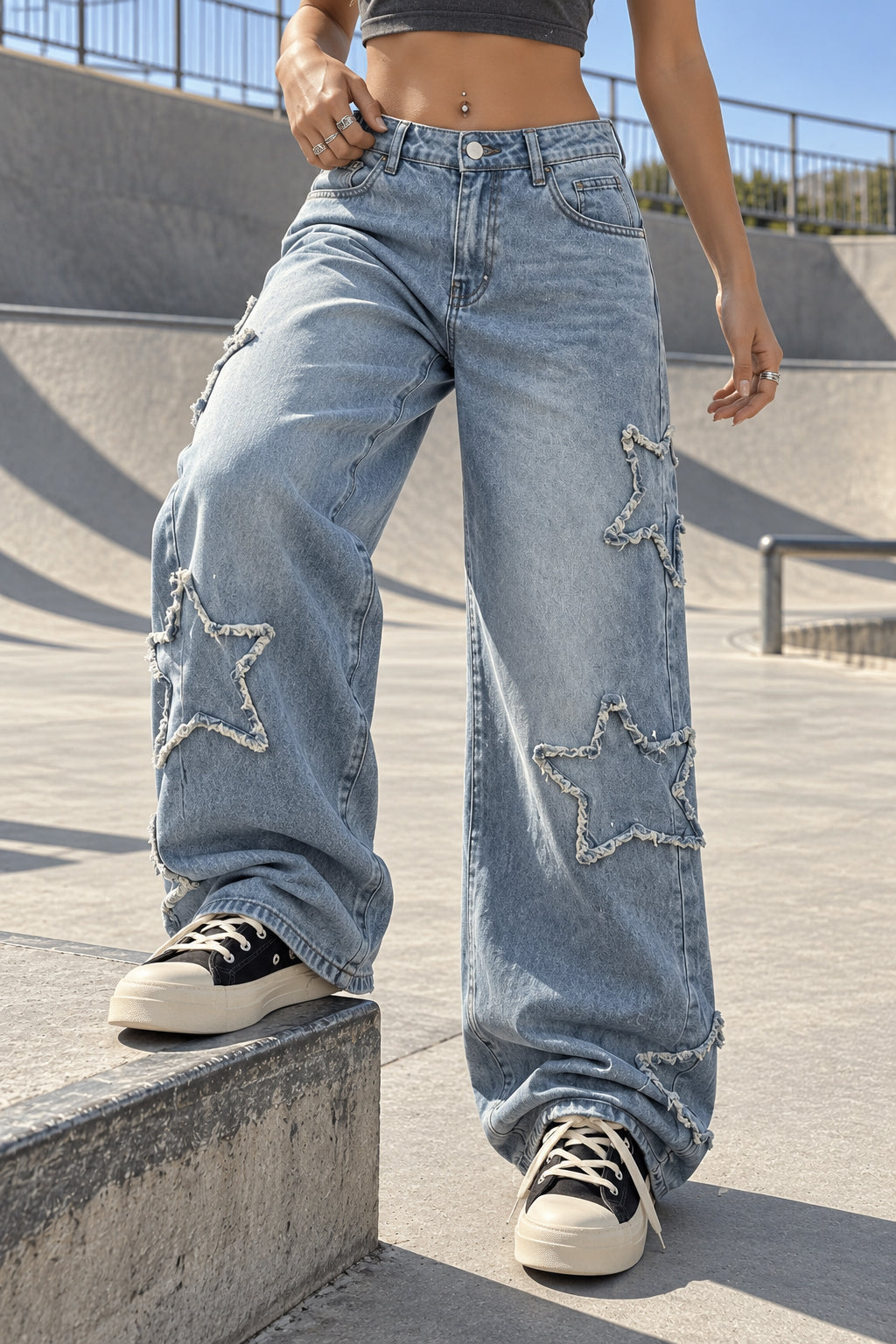 Frayed Star Applique Wide Leg Jeans