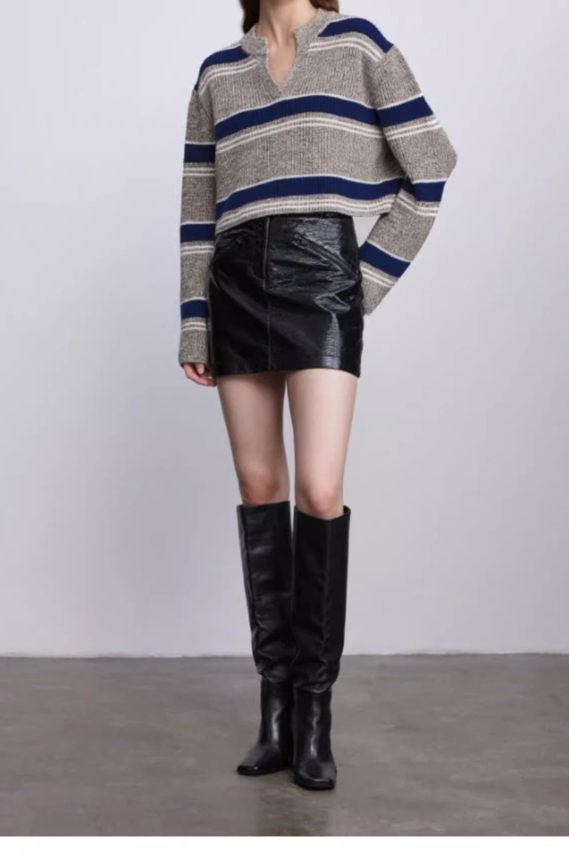 Colorful Striped Knit V-Neck Sweater Secondary image