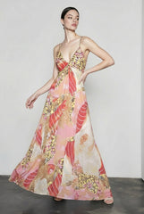 Chic Sleeveless Floral Vacation Dress