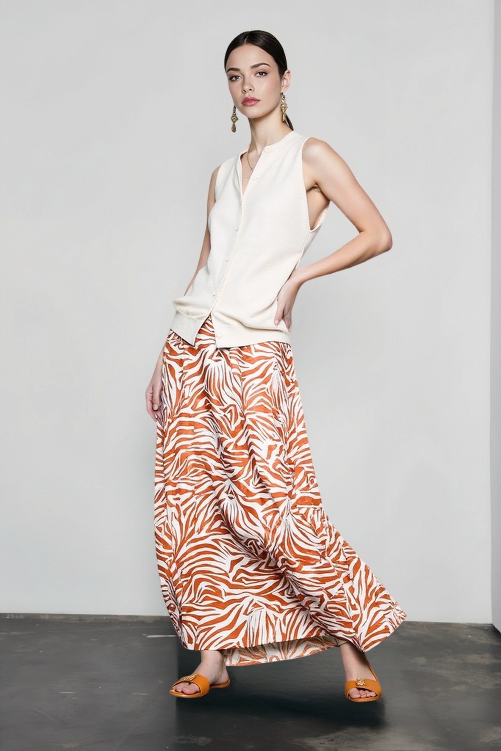 Elegant Zebra Print Umbrella Vacation Skirt Main image