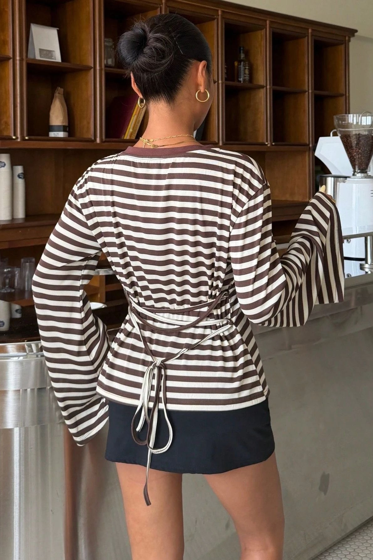 Lace Up Back Bell Sleeve Long Sleeved T-shirts