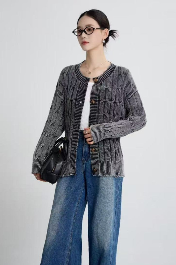 Vintage Cable Knit Crewneck Sweater Secondary image