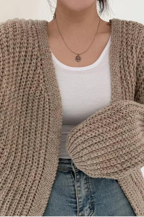 Chic Oversized Lantern Sleeve Cardigan Secondary image