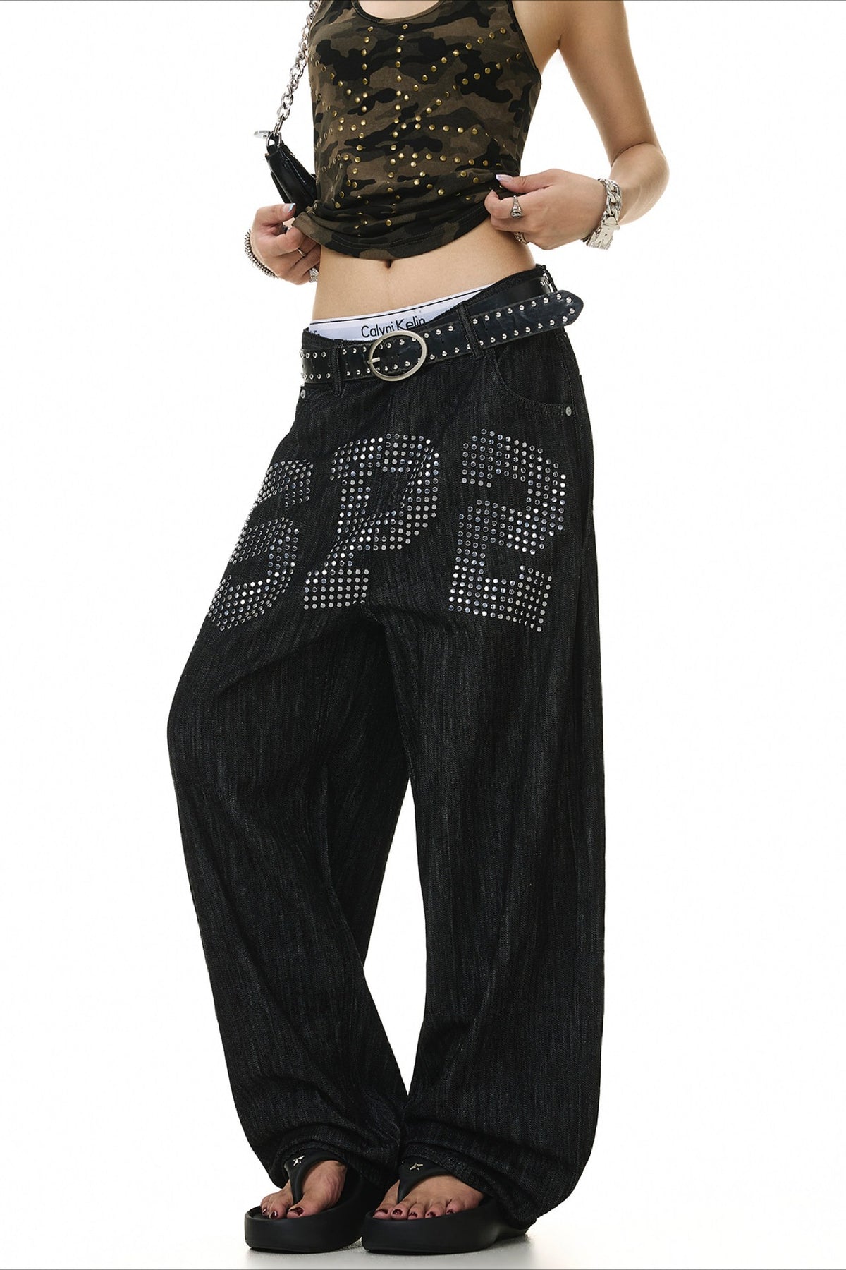 Rhinestone Letter Print Barrel Leg Jeans