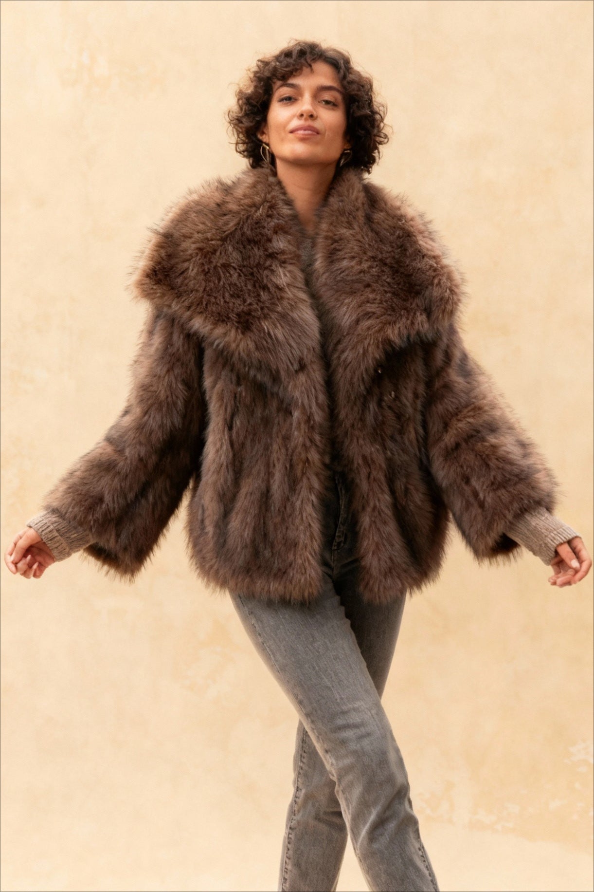 Fox Solid Fluffy Short Coat Main image