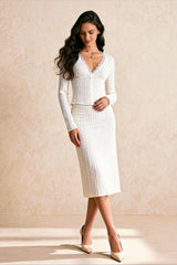 Elegant Lace V-Neck Slim Fitted Long Sleeve Tee