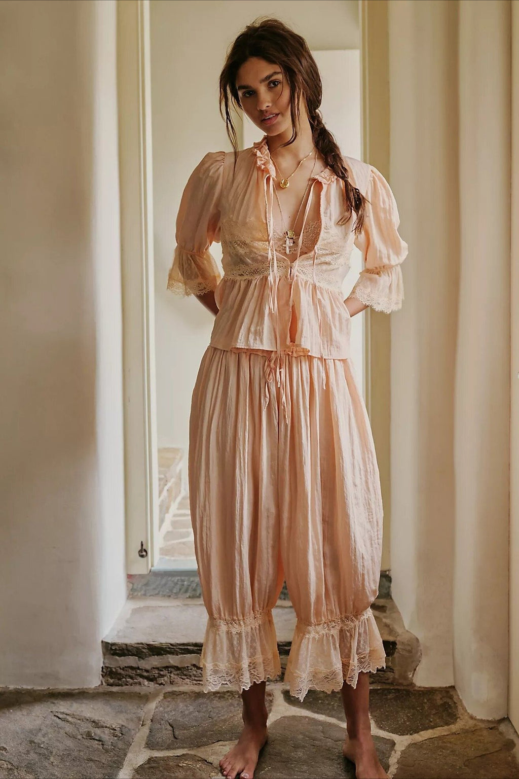 Lace Panel Ruffle Balloon Sleeve Tie Front Blouse