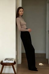 Everyday Long Graceful Sleeve Knit Top