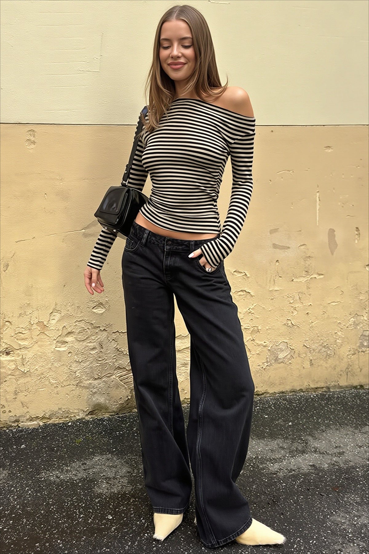Asymmetric Shoulder Striped Long Sleeved T-shirts